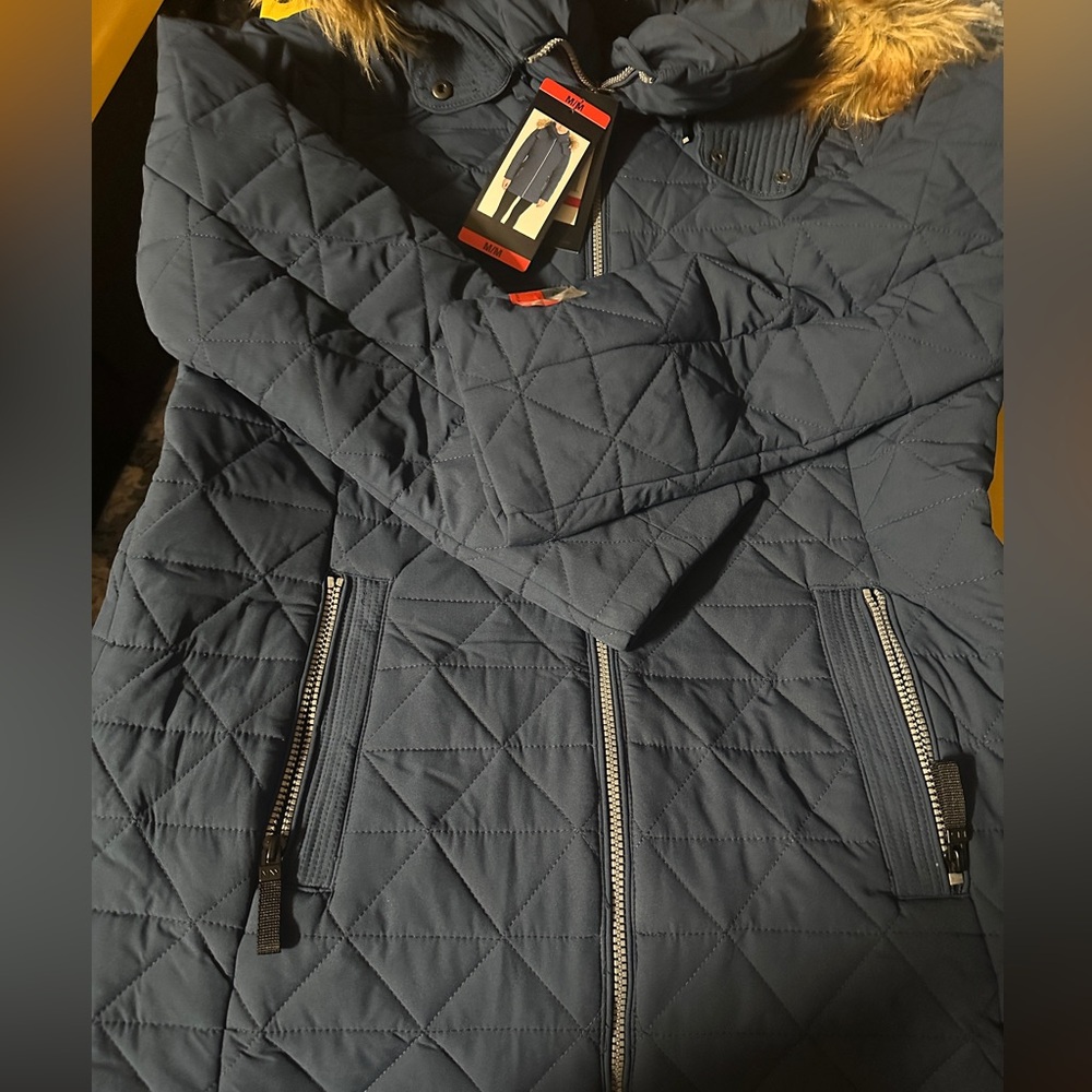 Women's Quilted Blue Jacket with Faux Fur Hood - Picture 2 of 5